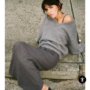 NWT Zara gray sweater. Sz M